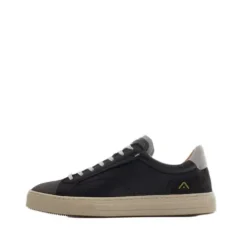 Ambitious 1240310030- Trainer.