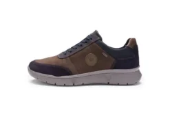 Ara 112560224- Trainer.