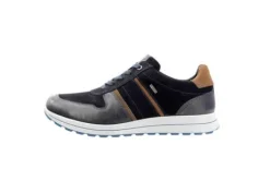 Ara 112450922B- Trainer.