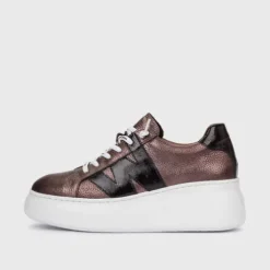 Wonders A2660BLK- Trainer.